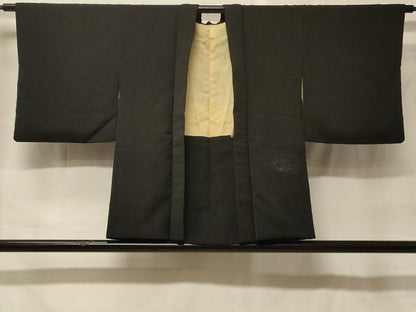 平和屋着物＃羽織　寿光織　孔雀文　黒地　金糸　正絹　逸品　CABF9154in