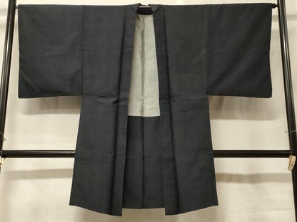 平和屋着物＃男性　長羽織　紬地　霞文　正絹　逸品　CABF9164in