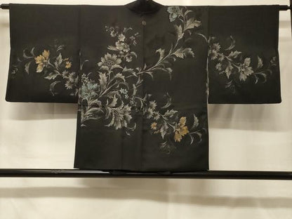 平和屋着物＃羽織　寿光織　更紗花文　黒地　金銀糸　正絹　逸品　CABF9193in