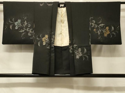 平和屋着物＃羽織　寿光織　更紗花文　黒地　金銀糸　正絹　逸品　CABF9193in
