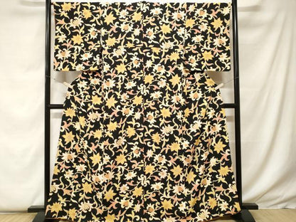 平和屋着物■上質な小紋　更紗花唐草文　黒地　金彩　正絹　逸品　CABF9243ev