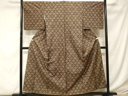 平和屋着物■本場村山大島紬　亀甲花菱文　正絹　逸品　未使用　CABF9330ev