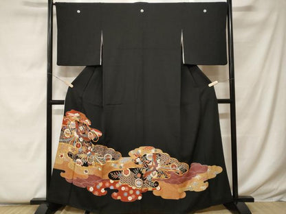 平和屋着物■豪華黒留袖 駒刺繍 鳳凰吉祥花丸文 金彩 正絹 逸品 CABF9335ev