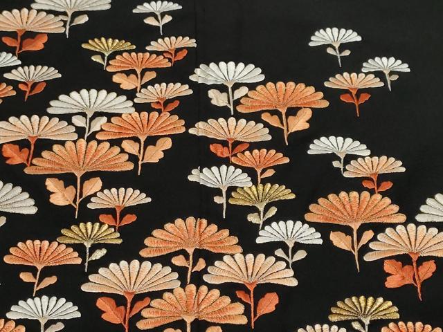 平和屋着物■豪華黒留袖　総刺繍　菊文　金糸　正絹　逸品　CABF9505ev