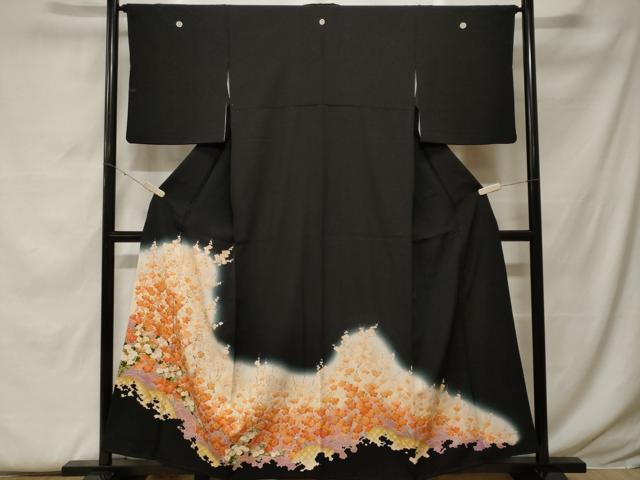 平和屋着物■豪華黒留袖　駒刺繍　籬枝梅文　暈し染め　金彩　正絹　逸品　CABF9511ev
