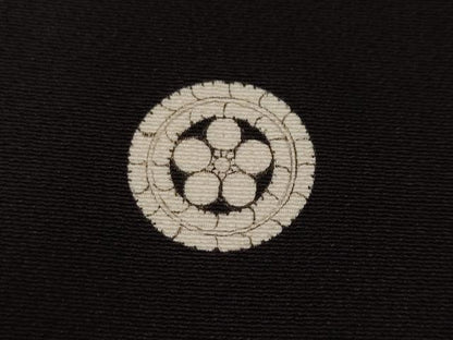 平和屋着物■豪華黒留袖　駒刺繍　籬枝梅文　暈し染め　金彩　正絹　逸品　CABF9511ev