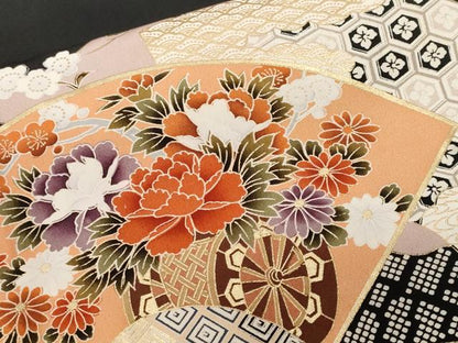 平和屋着物■豪華黒留袖　道長地紙花車文　金彩　正絹　逸品　CABF9535ev