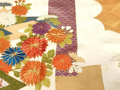 平和屋着物■豪華振袖　駒刺繍　雲取り色紙草花文　金彩　正絹　逸品　CABF9558ev