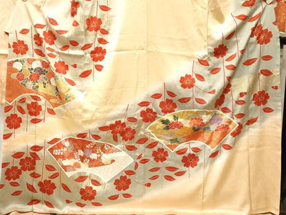 平和屋着物■豪華振袖　駒刺繍　地紙枝花文　暈し染め　金彩　正絹　逸品　CABF9733ev