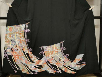 平和屋着物■豪華黒留袖　駒刺繍　御所車飛鶴几帳花文　金彩　正絹　逸品　CABF9787ev