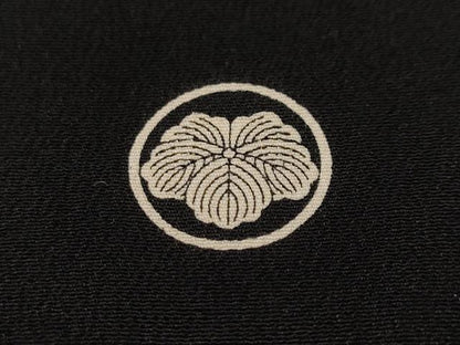 平和屋着物■豪華黒留袖　駒刺繍　御所車飛鶴几帳花文　金彩　正絹　逸品　CABF9787ev
