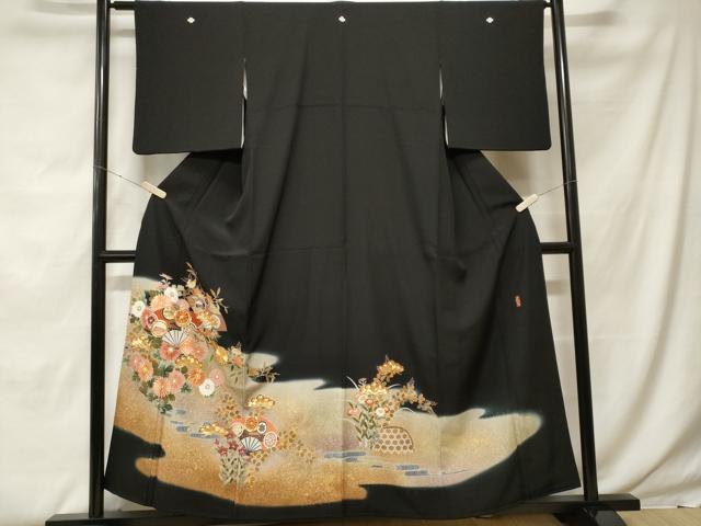 平和屋着物■豪華黒留袖　作家物　駒刺繍　籬流水扇面花丸文　暈し染め　金彩　正絹　逸品　CABF9793ev