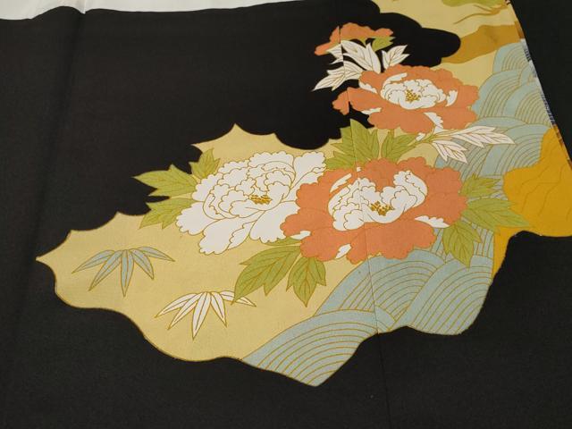平和屋着物■豪華黒留袖　駒刺繍　松竹梅孔雀花文　金彩　正絹　逸品　CABF9797ev
