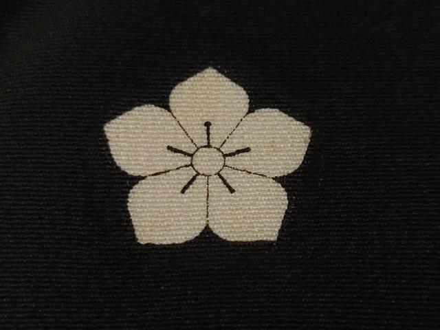 平和屋着物■豪華黒留袖　作家物　本手描友禅　京染　松竹梅蔦の葉扇面文　金彩　正絹　逸品　CABF9809ev