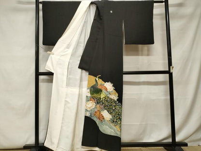 平和屋着物■豪華黒留袖　刺繍　孔雀花文　金彩　正絹　逸品　CABF9814ev
