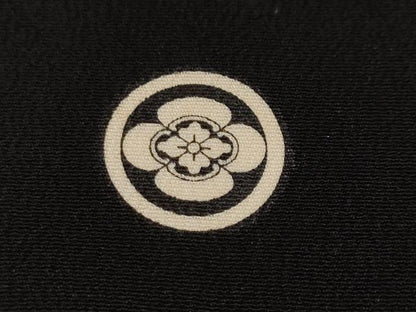 平和屋着物■豪華黒留袖　刺繍　飛鶴御所車風景文　暈し染め　金彩　正絹　逸品　CABF9819ev