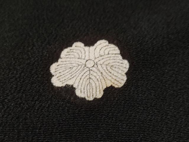 平和屋着物■豪華黒留袖　刺繍　孔雀草花文　暈し染め　金彩　正絹　逸品　CABF9828ev