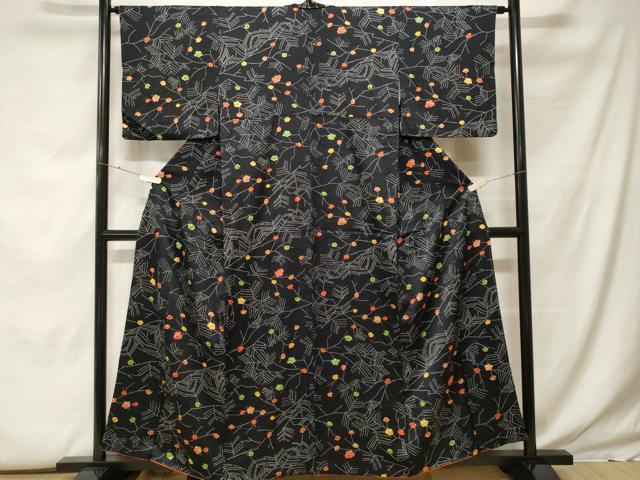 平和屋着物●上質な小紋　絞り　短冊吉祥文　黒地　金彩　正絹　逸品　DABB9698du 平和屋着物○伝統金彩工芸師 鼓和峰 黒留袖 鯉 金彩 正絹 逸品 未使用