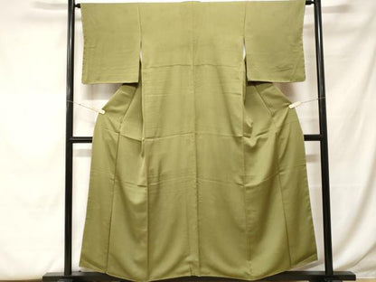 平和屋着物■上質な色無地 舞花地紋 根岸色 正絹 逸品 CABF9928ev