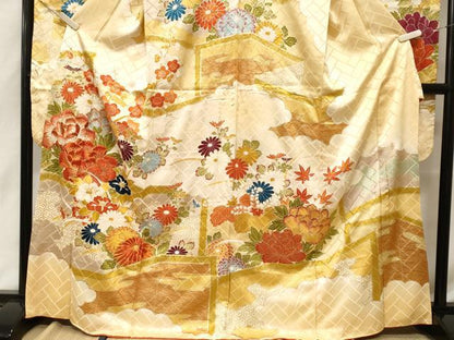 平和屋着物■豪華振袖　駒刺繍　屏風草花文　正絹　逸品　CABF9954ev