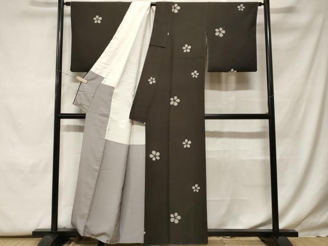 平和屋着物■上質な小紋　舞花文　黒地　正絹　逸品　CABF9958ev