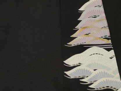 平和屋着物■豪華黒留袖　駒刺繍　松葉文　金銀彩　正絹　逸品　CABF9984ev