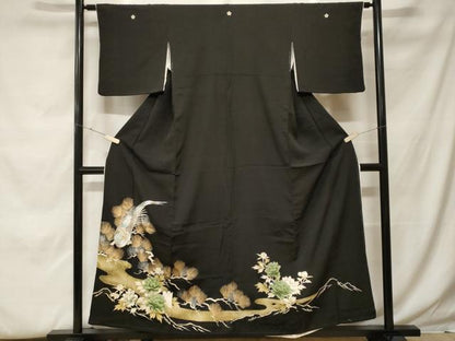 平和屋着物■豪華黒留袖　駒刺繍　流水尾長鳥松葉花文　金彩　正絹　逸品　CABF9985ev