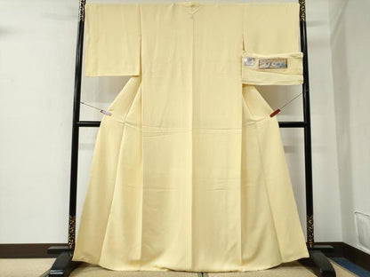 平和屋着物●上質な色無地　万葉の心　堅牢染　淡黄色　反端付き　正絹　逸品　CABG0001yc