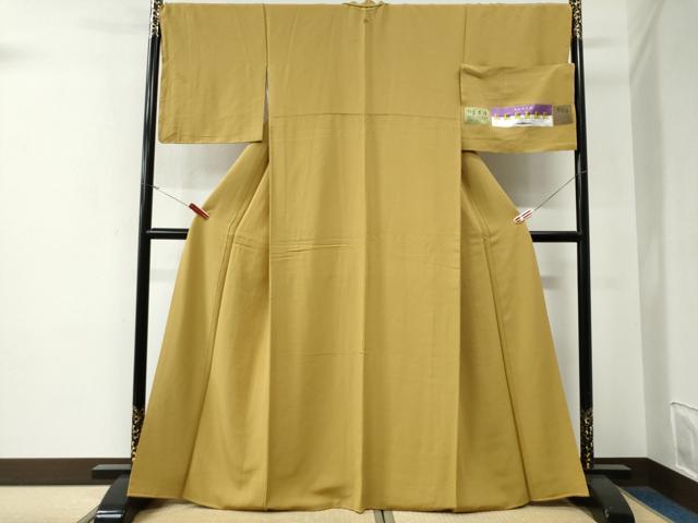 平和屋着物●上質な色無地　堅牢草木染　黄朽葉色　反端付き　正絹　逸品　CABG0007yc