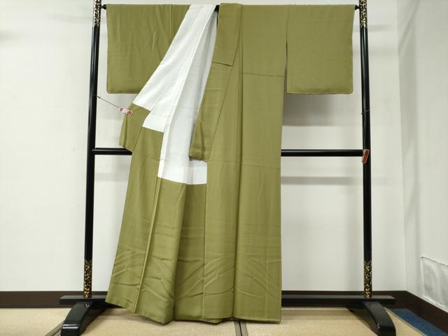 平和屋着物●上質な色無地　本手染百彩　色夢路　鶯色　反端付き　正絹　逸品　未使用　CABG0009yc