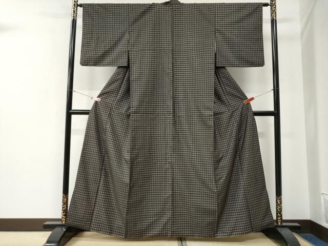 平和屋着物●本場大島紬　9マルキ　幾何学文様　やまと誂製　正絹　逸品　CABG0033yc