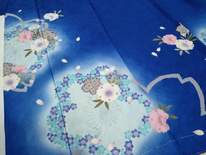平和屋着物●豪華振袖　舞桜文　ラメ糸　蛍暈し　金彩　正絹　逸品　未使用　CABG0037yc