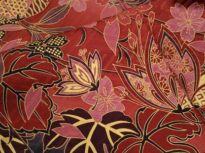 平和屋着物●豪華振袖　駒刺繍　花蝶文　暈し染め　黒地　金彩　正絹　逸品　CABG0042yc