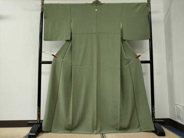 平和屋着物●上質な色無地　松葉色　正絹　逸品　CABG0073yc 平和屋着物○上質な色無地 松葉色 正絹 逸品 CABG0073yc