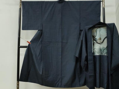 平和屋着物●男性　本場大島紬　アンサンブル　格子　羽裏：鷹　正絹　逸品　CABG0103yc