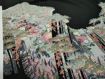 平和屋着物●本加賀友禅作家　村田幸司　黒留袖　松葉草花文　正絹　逸品　CABG0133yc