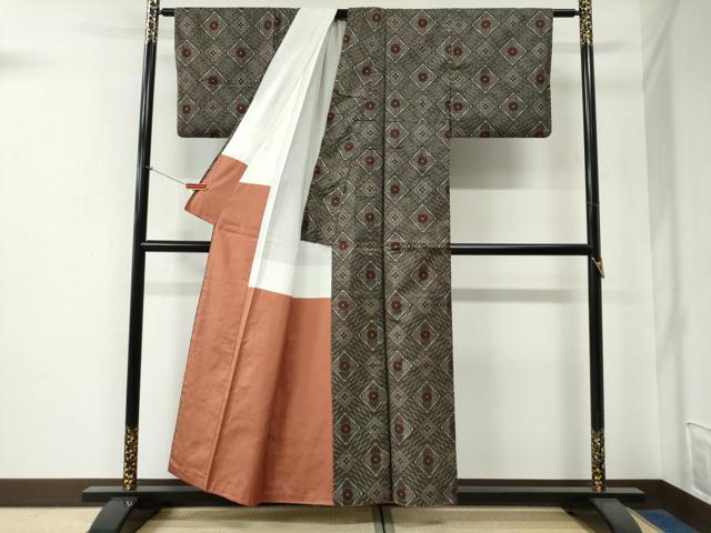 平和屋着物●本場大島紬　龍郷絣　証紙付き　正絹　逸品　CABG0150yc