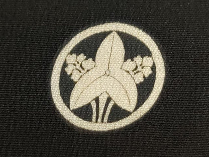 平和屋本店●アンティーク　大正ロマン　振袖　刺繍　浜松鼓飛鶴花文　暈し染め　黒地　金彩　正絹　逸品　CABG0158yc