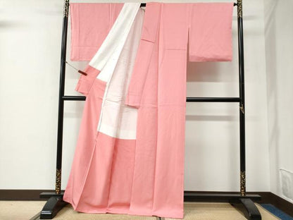 平和屋着物●上質な色無地　紋意匠　珊瑚色　正絹　逸品　未使用　CABG0177yc