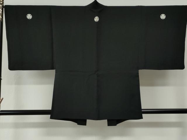 平和屋着物●男性　黒紋付　羽織セット　羽裏：遠山樹林文　正絹　逸品　CABG0183yc