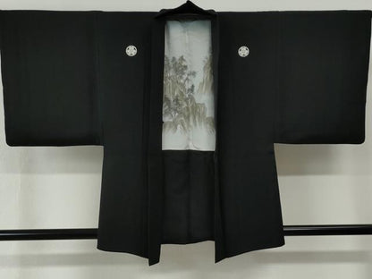 平和屋着物●男性　黒紋付　羽織セット　羽裏：遠山樹林文　正絹　逸品　CABG0183yc