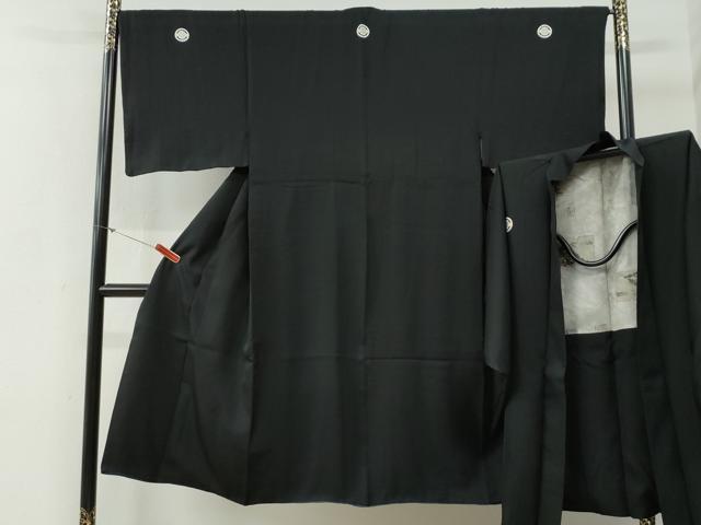 平和屋着物●男性　黒紋付　羽織セット　羽裏：破れ色紙風景文　正絹　逸品　CABG0184yc