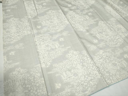 平和屋着物●本場大島紬　白大島　草花文　正絹　逸品　未使用　CABG0193yc