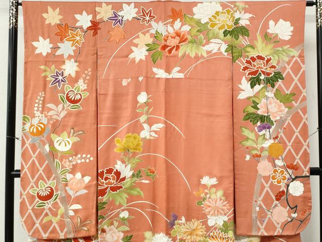 平和屋着物●豪華振袖　駒刺繍　鞠牡丹花文　金彩　正絹　逸品　CABG0208yc