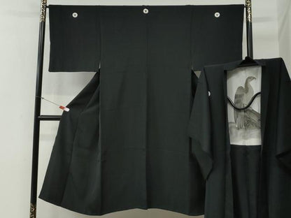 平和屋着物●男性　黒紋付　羽織セット　羽裏：鷹　正絹　逸品　CABG0240yc