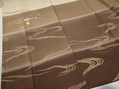平和屋着物●訪問着　駒刺繍　流水枝梅文　暈し染め　金彩　正絹　逸品　CABG0251yc