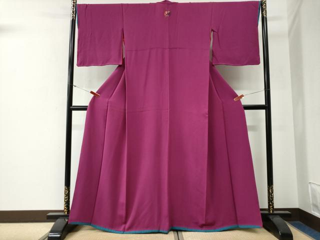 平和屋着物●ファッションデザイナー 花井幸子監修　色無地　中紅色　正絹　逸品　CABG0268yc