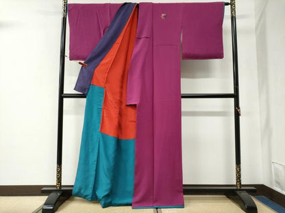 平和屋着物●ファッションデザイナー 花井幸子監修　色無地　中紅色　正絹　逸品　CABG0268yc