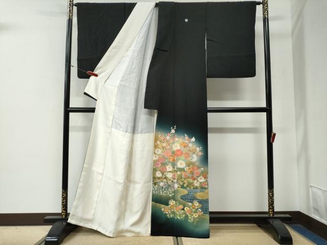平和屋着物●京友禅の第一人者　松井青々　黒留袖　駒刺繍　雲取り流水草花文　暈し染め　金彩　正絹　逸品　CABG0278yc