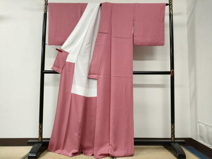 平和屋着物●本加賀友禅作家　毎田仁郎監修　色無地　松竹梅花地紋　紅梅色　ロング丈　正絹　逸品　CABG0286yc